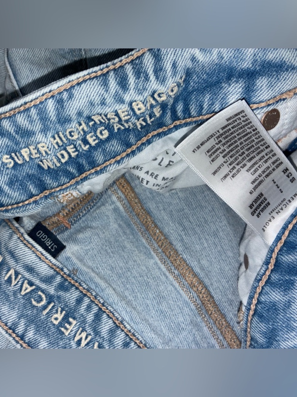 AE - Baggy Wide-Leg Ankle Jeans - Picture 9 of 9